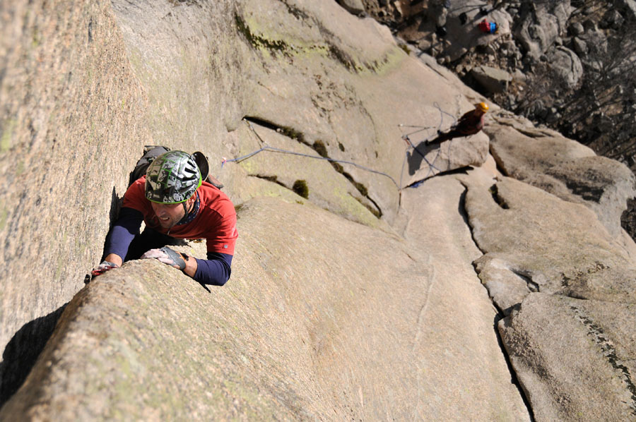 Galvez nombres vias escalada Cohete Sputnik