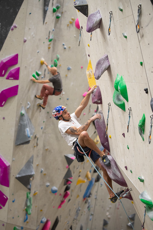 Escalada indoor Sputnik Climbing