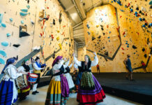 Fiesta de inauguración de Sputnik Asturias