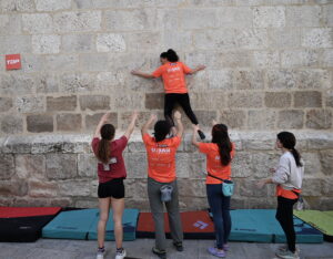 Sputnik Climbing. Urban Climbing