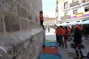 Sputnik Climbing. Urban Climbing