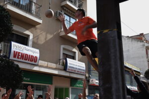 Sputnik Climbing. Urban Climbing