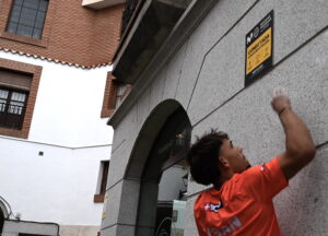 Sputnik Climbing. Urban Climbing