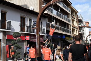 Sputnik Climbing. Urban Climbing